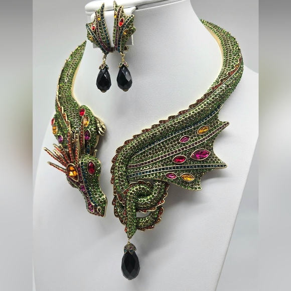 Heidi Daus Mystical Masterpiece Dragon Statement Necklace and Earring Set - Picture 6 of 13
